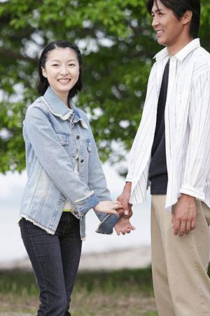 御徒町で見つける！特別な結婚指輪と婚約指輪の選び方ガイド